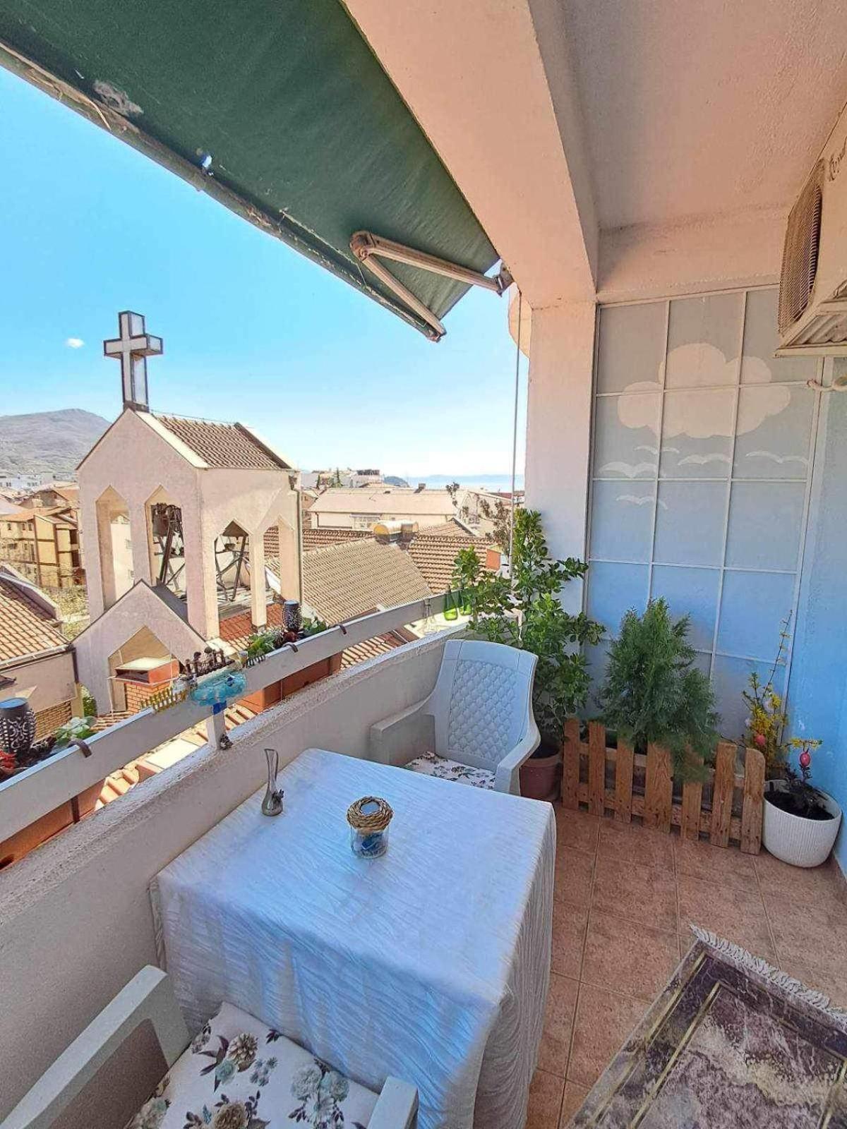 Central Lakeside Apartment أوهغيد المظهر الخارجي الصورة